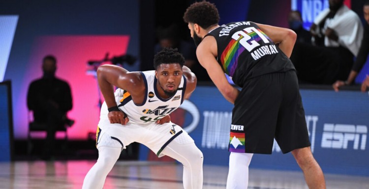 球在多场强 球在多场强