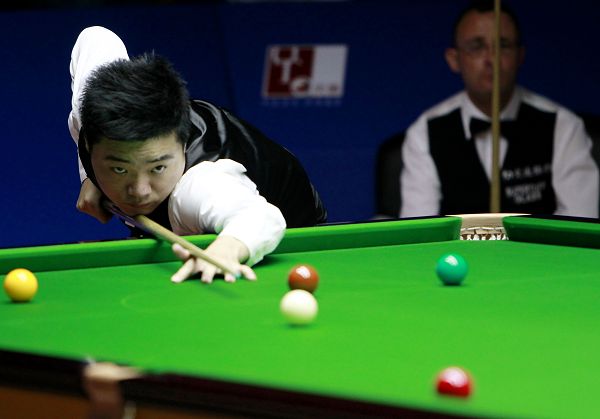 2中遭遇同 2中遭遇同